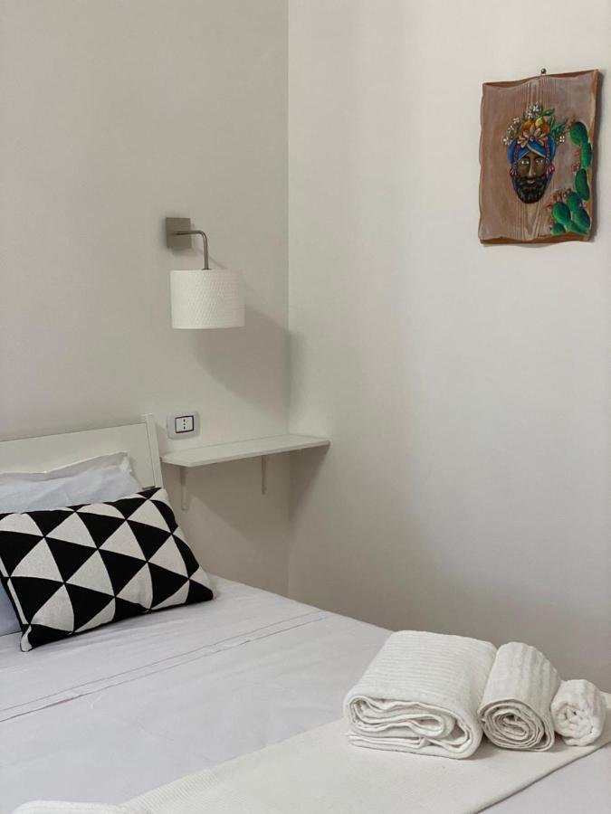Bed and Breakfast Shortlet I Mori Бруколи Экстерьер фото